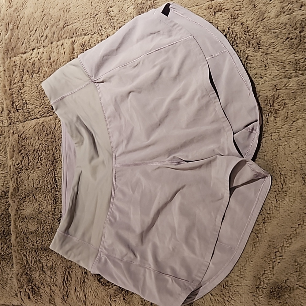 Lululemon lavender purple shorts size 2 Excellent